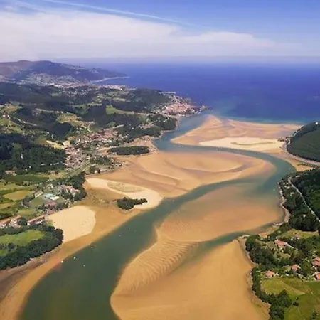 Old Town Superbistak * Lekeitio